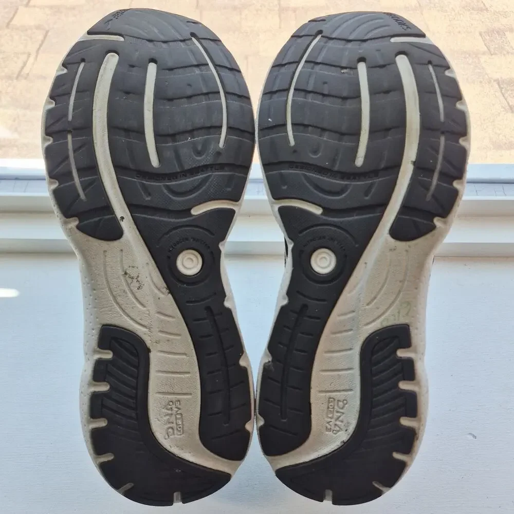 Brooks Glycerin 20 Men’s Size 10.5 D Black & White Running Training 1103821D059